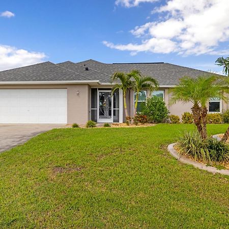 Fully Remodeled Electric-Heated Pool Home On Gulf-Access Canal - Villa Sunny Cape Coral Eksteriør billede