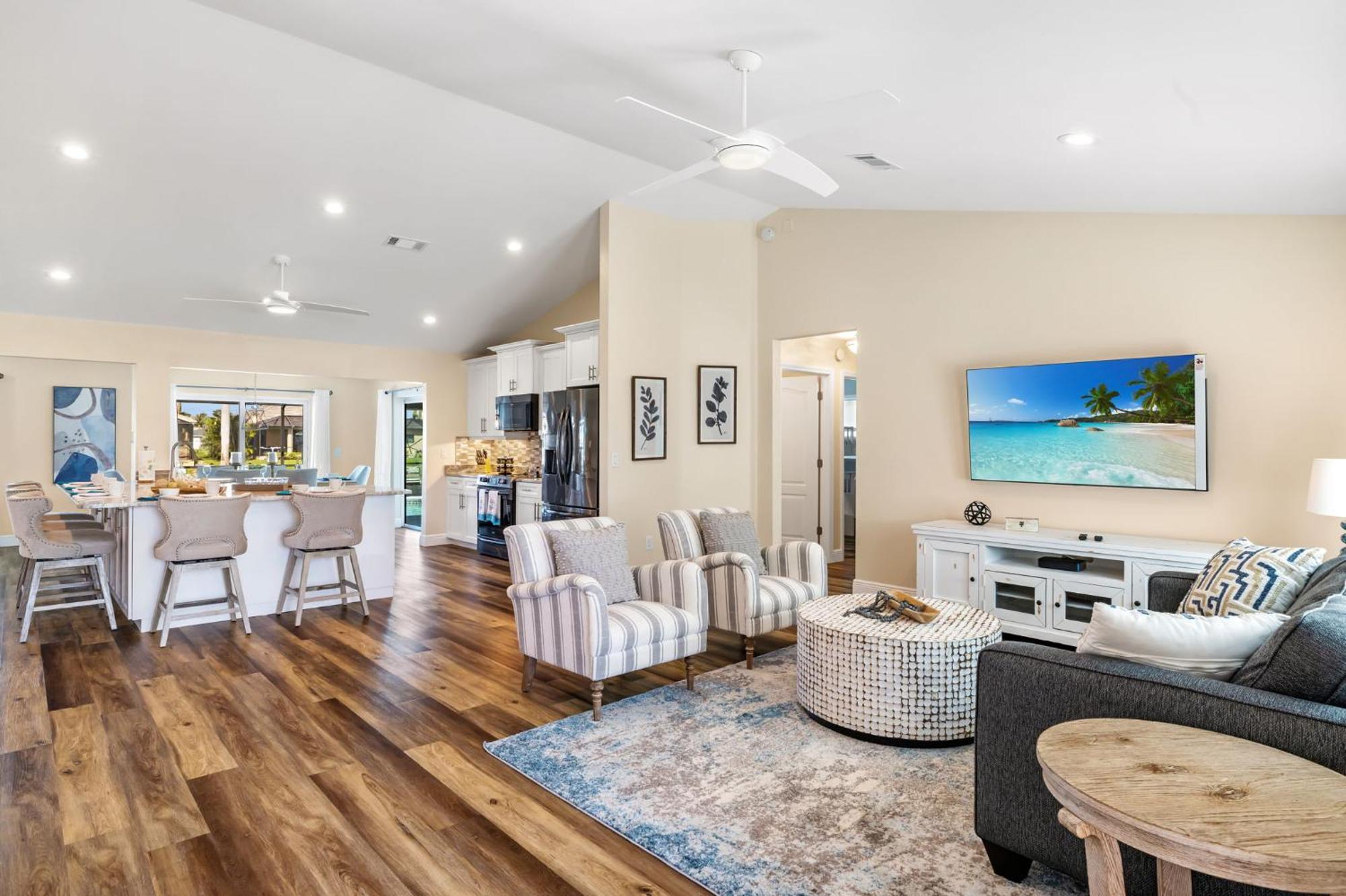 Fully Remodeled Electric-Heated Pool Home On Gulf-Access Canal - Villa Sunny Cape Coral Eksteriør billede