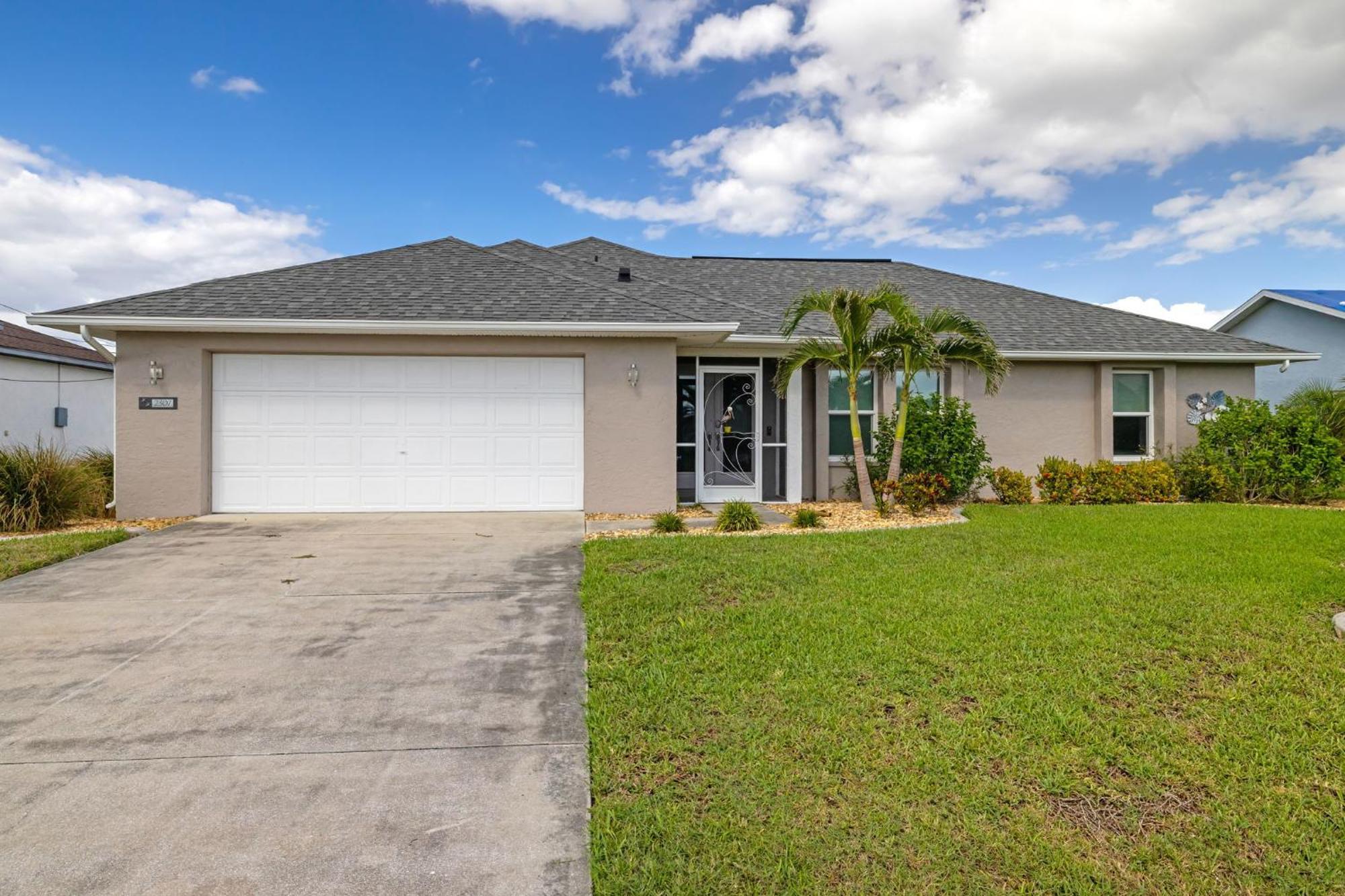 Fully Remodeled Electric-Heated Pool Home On Gulf-Access Canal - Villa Sunny Cape Coral Eksteriør billede